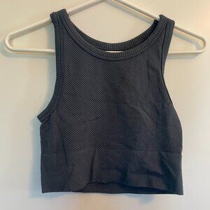 Nikibiki High Neck Top